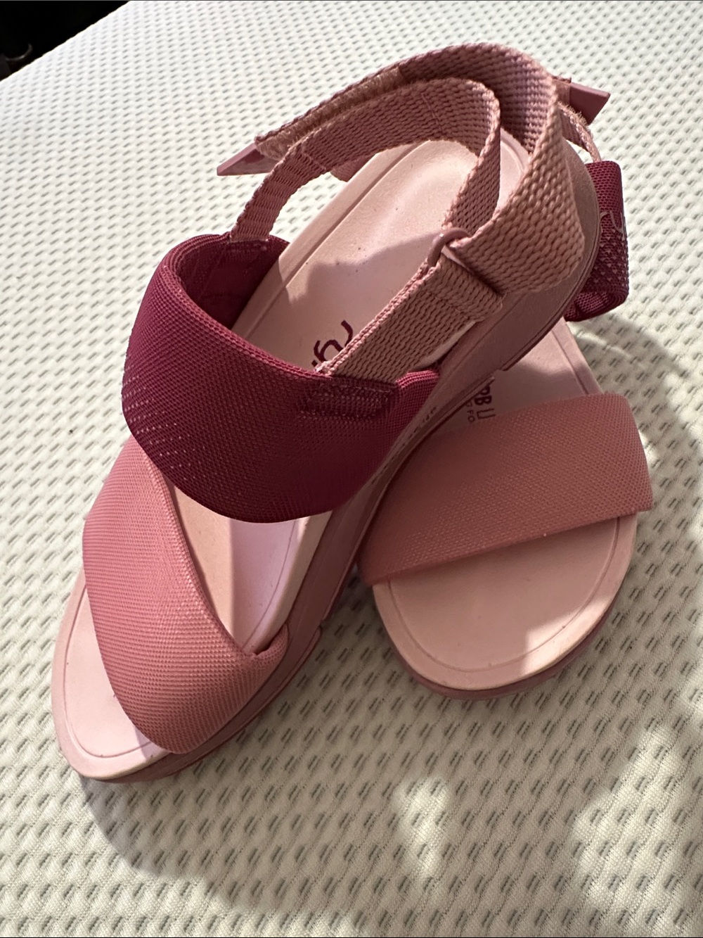 Women’s RYKA cushion Foam Pink Dual-Tone Comfort Sandals